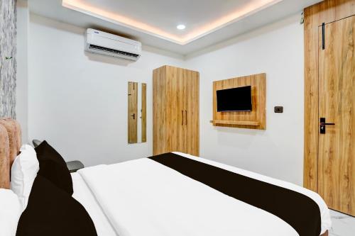 super collection o ram mandir ayodhya formerly hotel aarambh