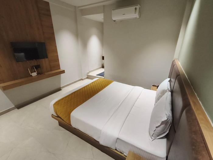 hotel beverly plaza kozhikode