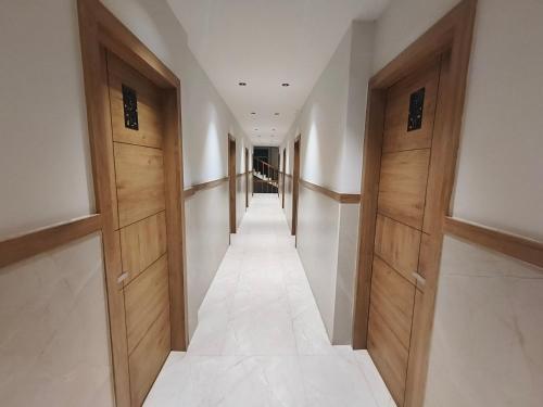 hotel beverly plaza kozhikode