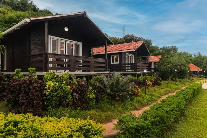 highland sarovar portico sindhudurg