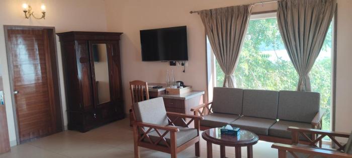 highland sarovar portico sindhudurg
