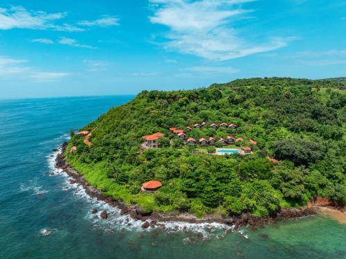 highland sarovar portico sindhudurg