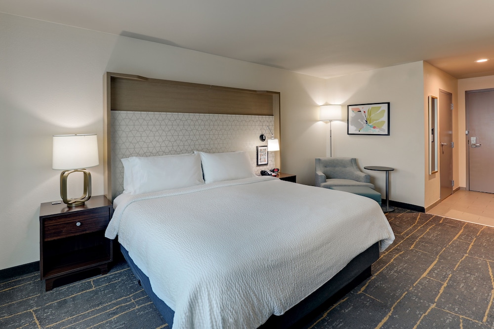 holiday inn mobile airport by ihg