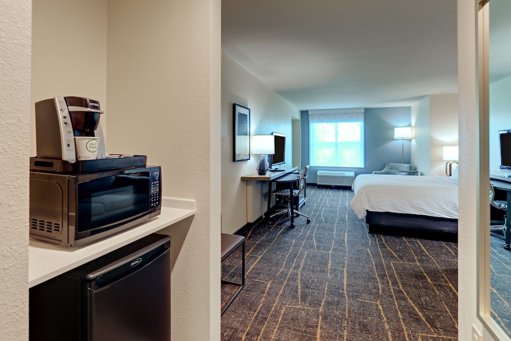 holiday inn mobile airport by ihg