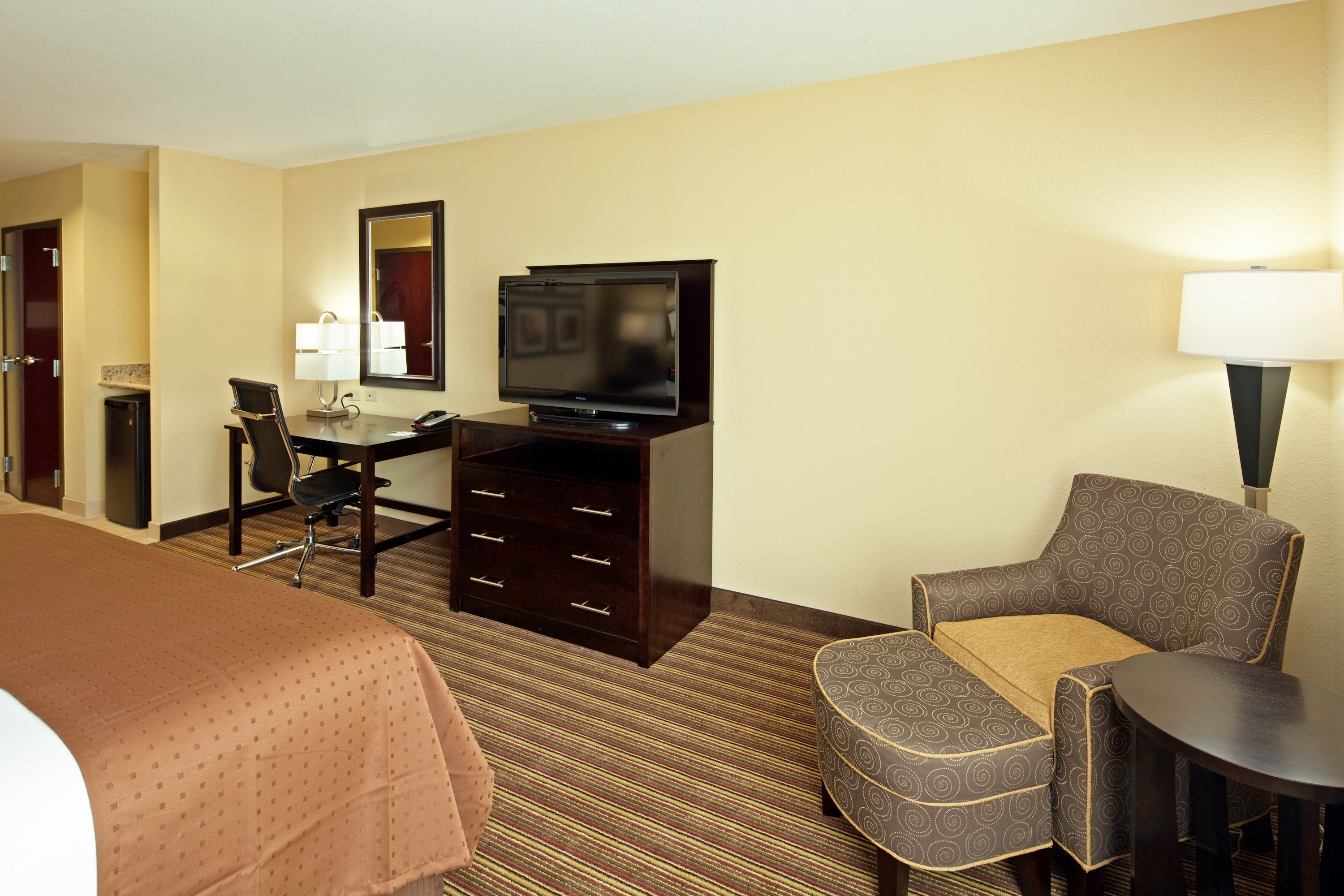holiday inn mobile airport by ihg