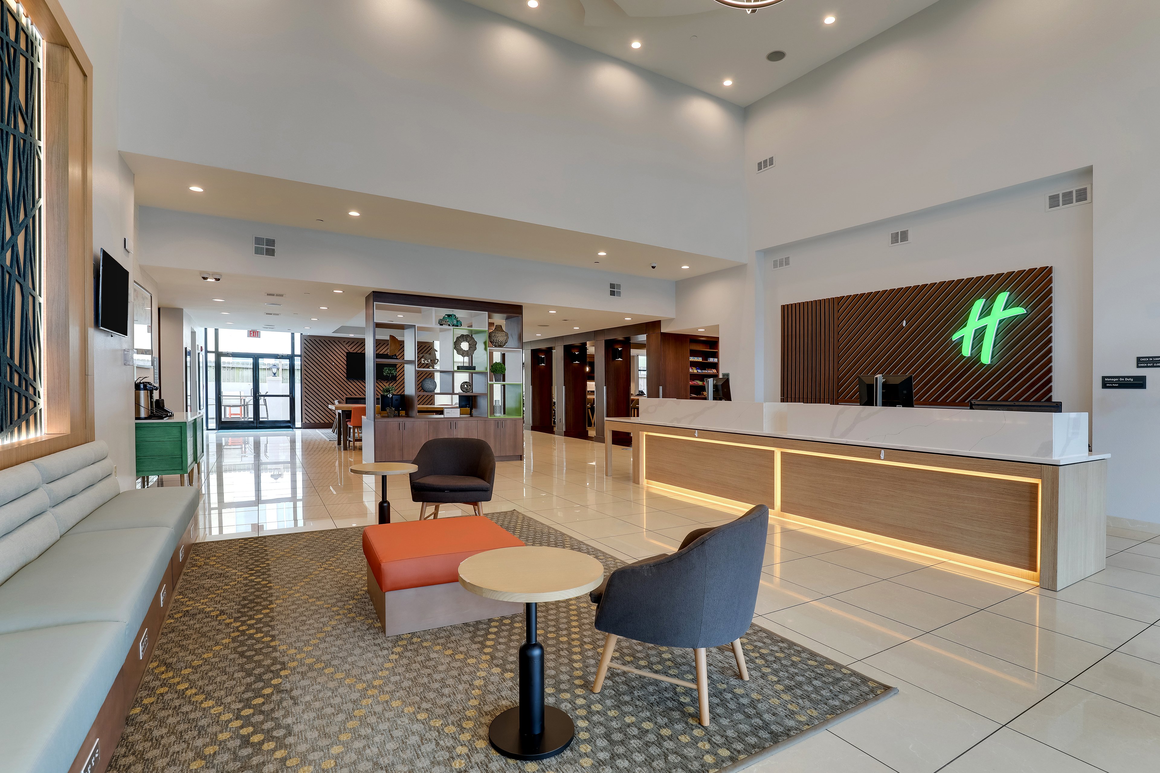 holiday inn mobile airport by ihg
