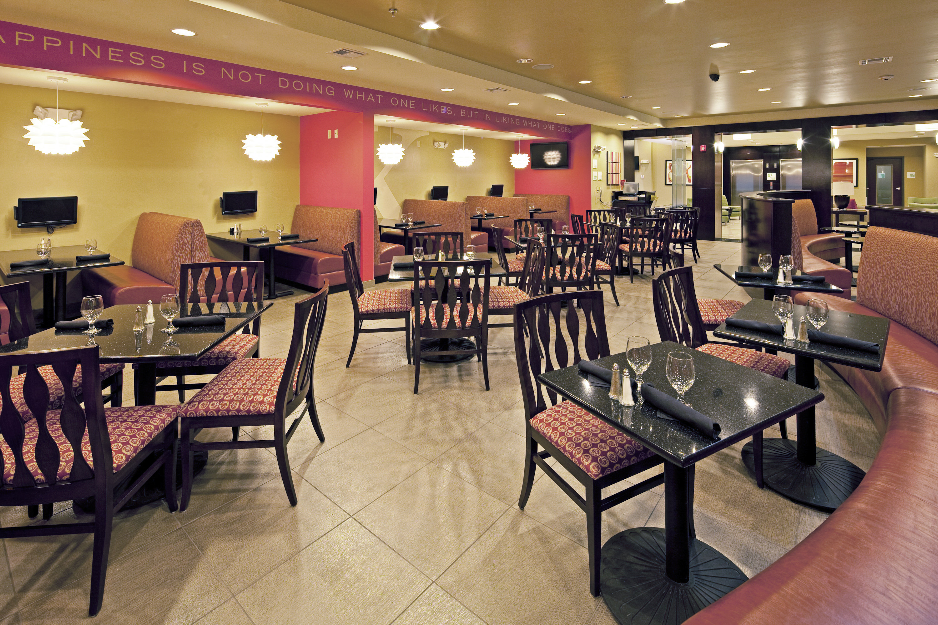 holiday inn mobile airport by ihg