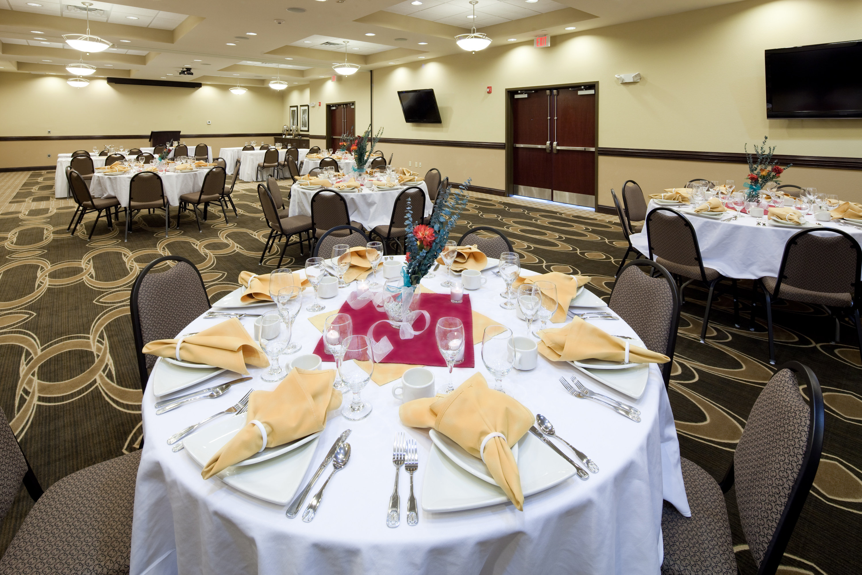 holiday inn mobile airport by ihg