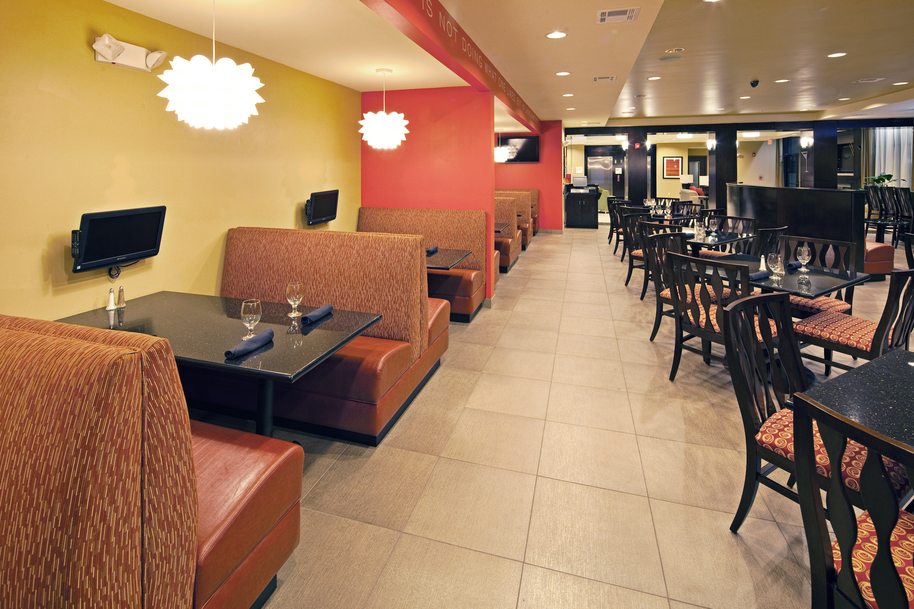 holiday inn mobile airport by ihg