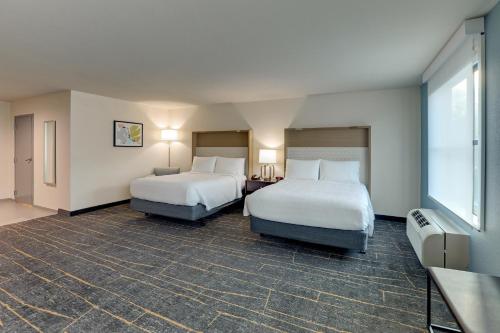 holiday inn mobile airport by ihg