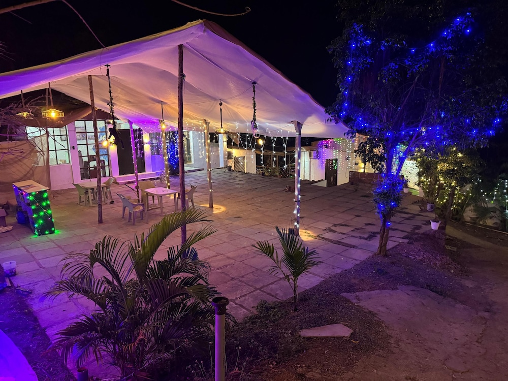 khushi resort pernem