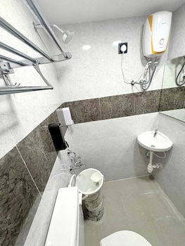 mama lodging and boarding