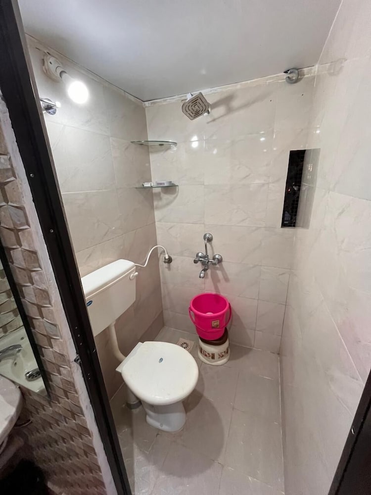 mama lodging and boarding