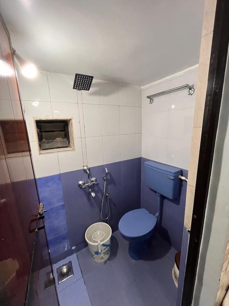 mama lodging and boarding