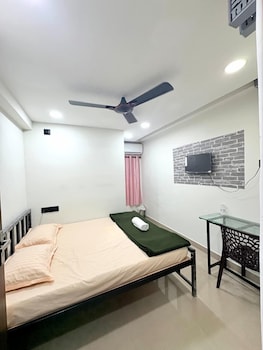 mama lodging and boarding