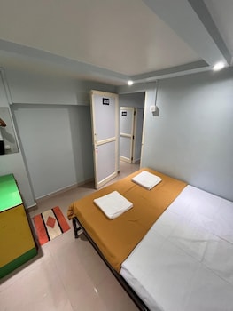 mama lodging and boarding