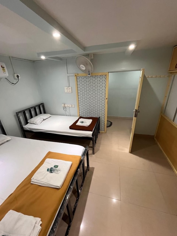 mama lodging and boarding