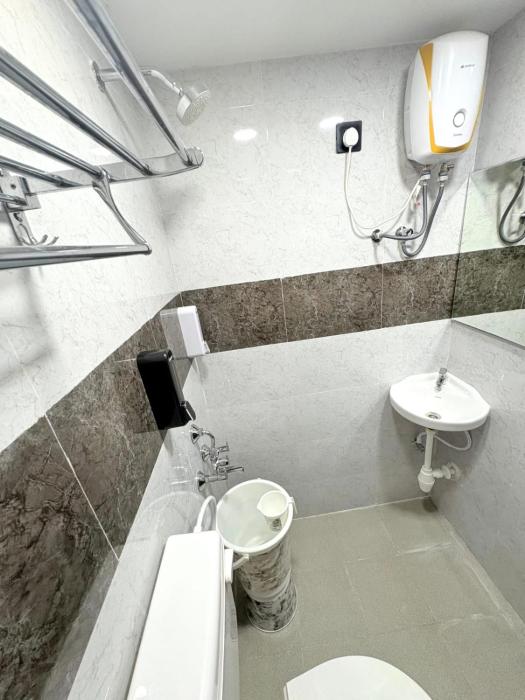 mama lodging and boarding