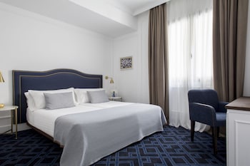 hotel midmost by majestic hotel group