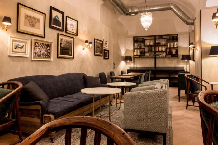 hotel midmost by majestic hotel group