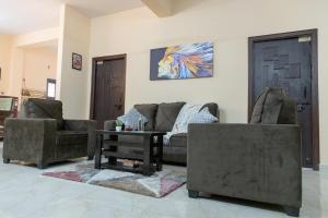 charter stays 3bhk luxurious flat in manikonda