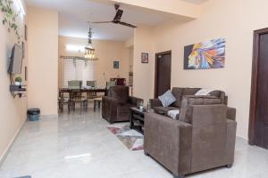 charter stays 3bhk luxurious flat in manikonda