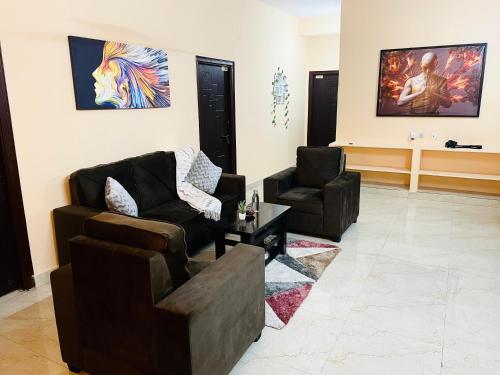 Charter Stays 3Bhk Luxurious Flat In Manikonda,,5 star