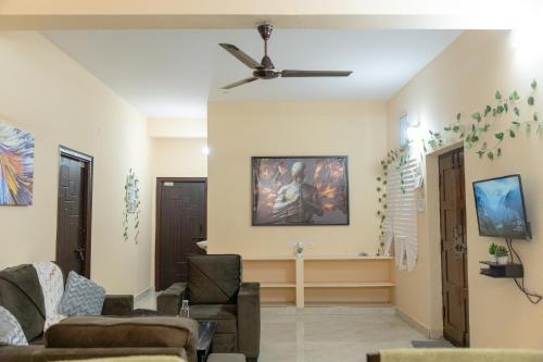 charter stays 3bhk luxurious flat in manikonda