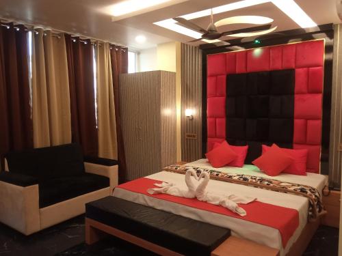 Golden View Hotel,,3 star