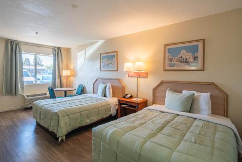hotel rising