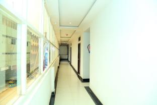 mr dwell hotel airportzone