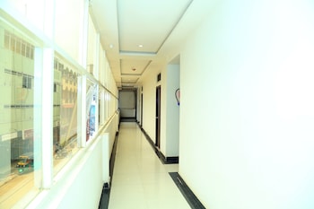 mr dwell hotel airportzone