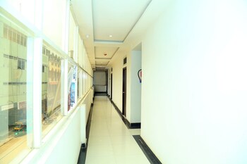 mr dwell hotel airportzone