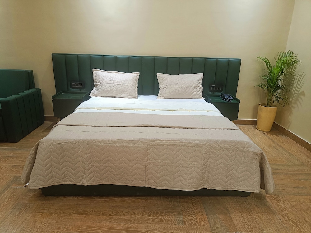 wildlense wild retreat