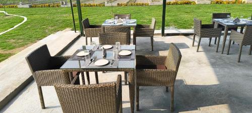 Wildlense Wild Retreat,,3 star