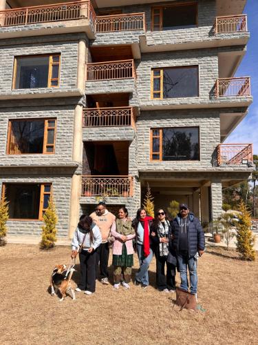 shalom hillcrest inn