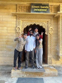 silent sands jaisalmer