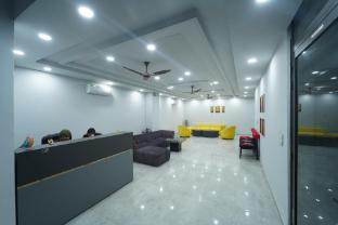 crazy days hotel sonipat