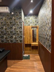 fly view airport residency