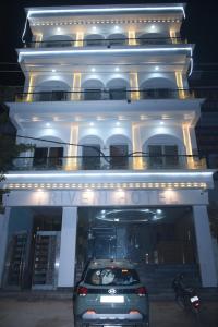 triveni hotel and restaurant