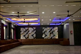 triveni hotel and restaurant