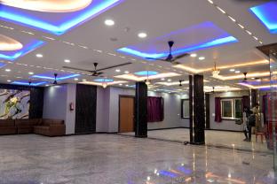 triveni hotel and restaurant