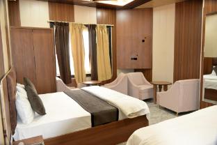 triveni hotel and restaurant