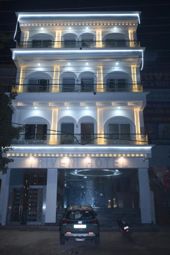 Triveni Hotel And Restaurant,,3 star