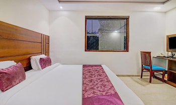 hotel sahibs city star agra