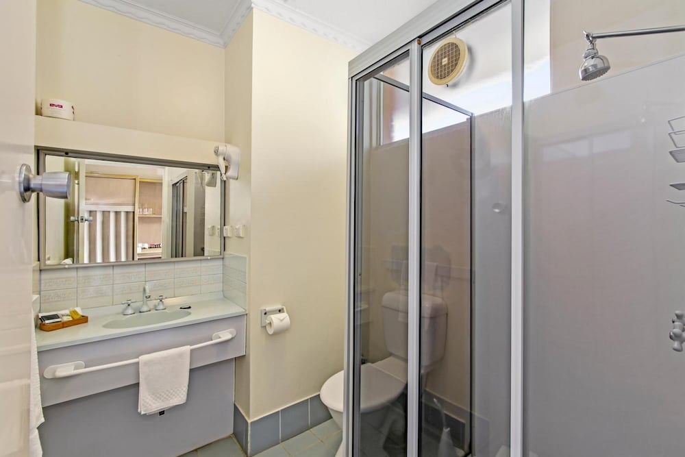 moe parklands motel