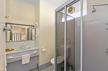moe parklands motel