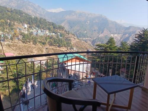 Hotel Cloud Height,,2 star