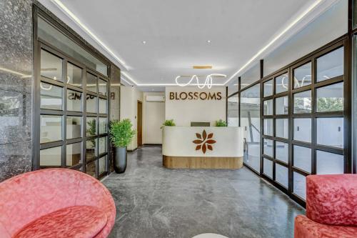 Blossoms  Hotel,,2 star
