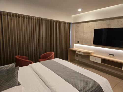 moonbasa boutique hotel and spa infopark kakkanad